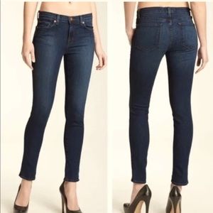 Must Have Celeb Fave… J Brand Mid Rise Super Skinny Sz 29